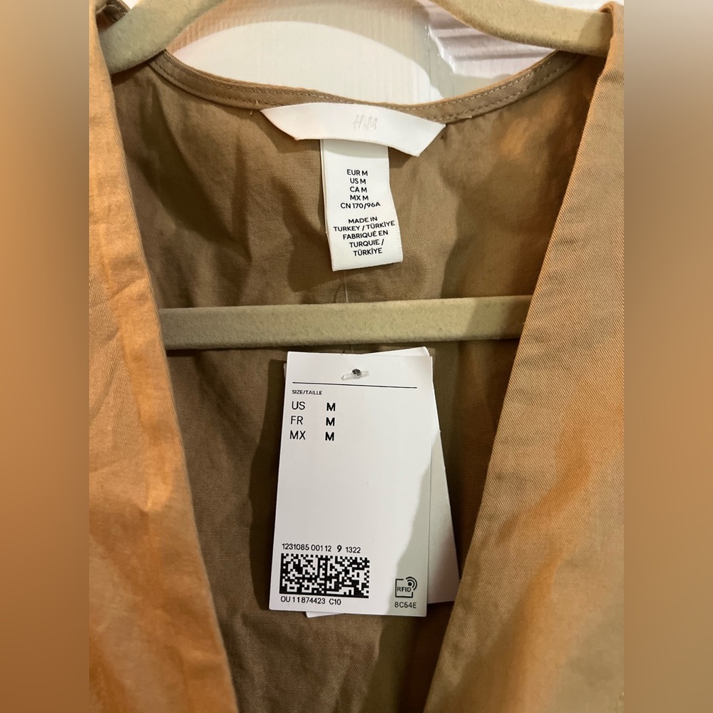 H&M Belted Utility Dress Size Medium NWT - Picture 10 of 16